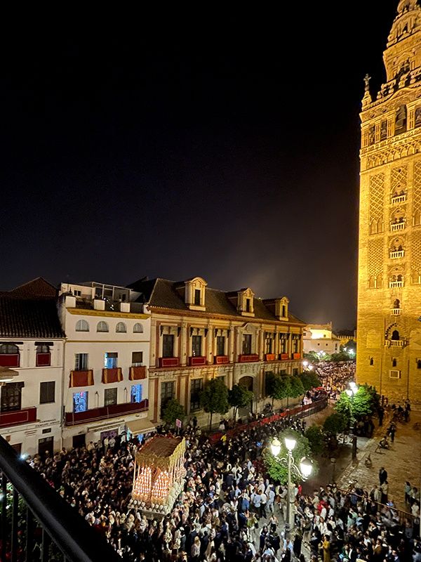 Procesión de Semana Santa en Sevilla