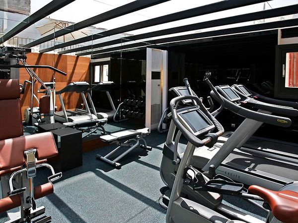 Gym of the EME Catedral Mercer Hotel