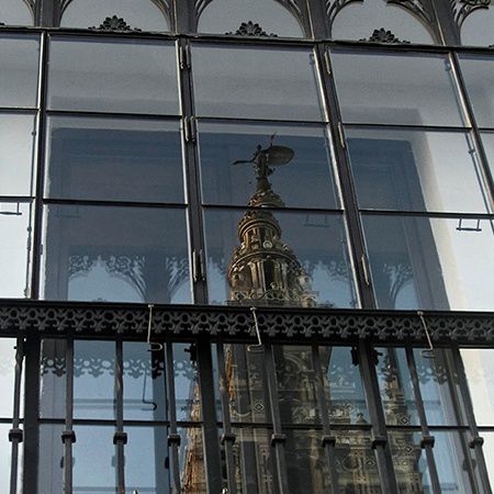 Hotel EME Catedral Mercer, reflection