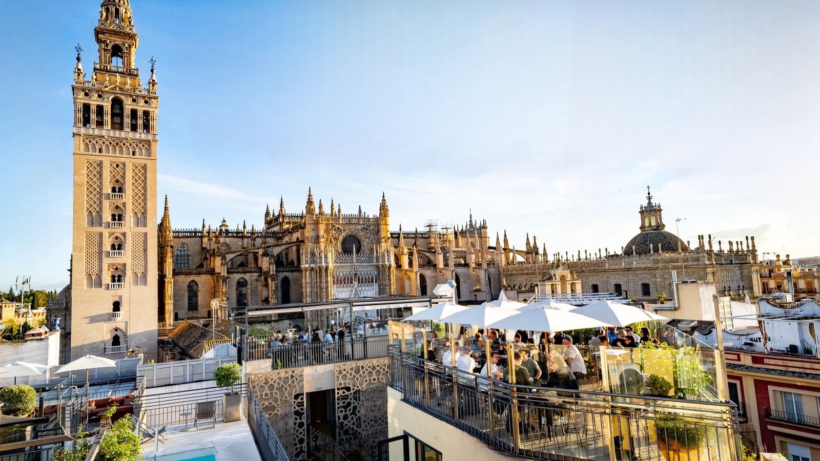 Bar panoramique de l'hôtel EME Catedral Mercer 