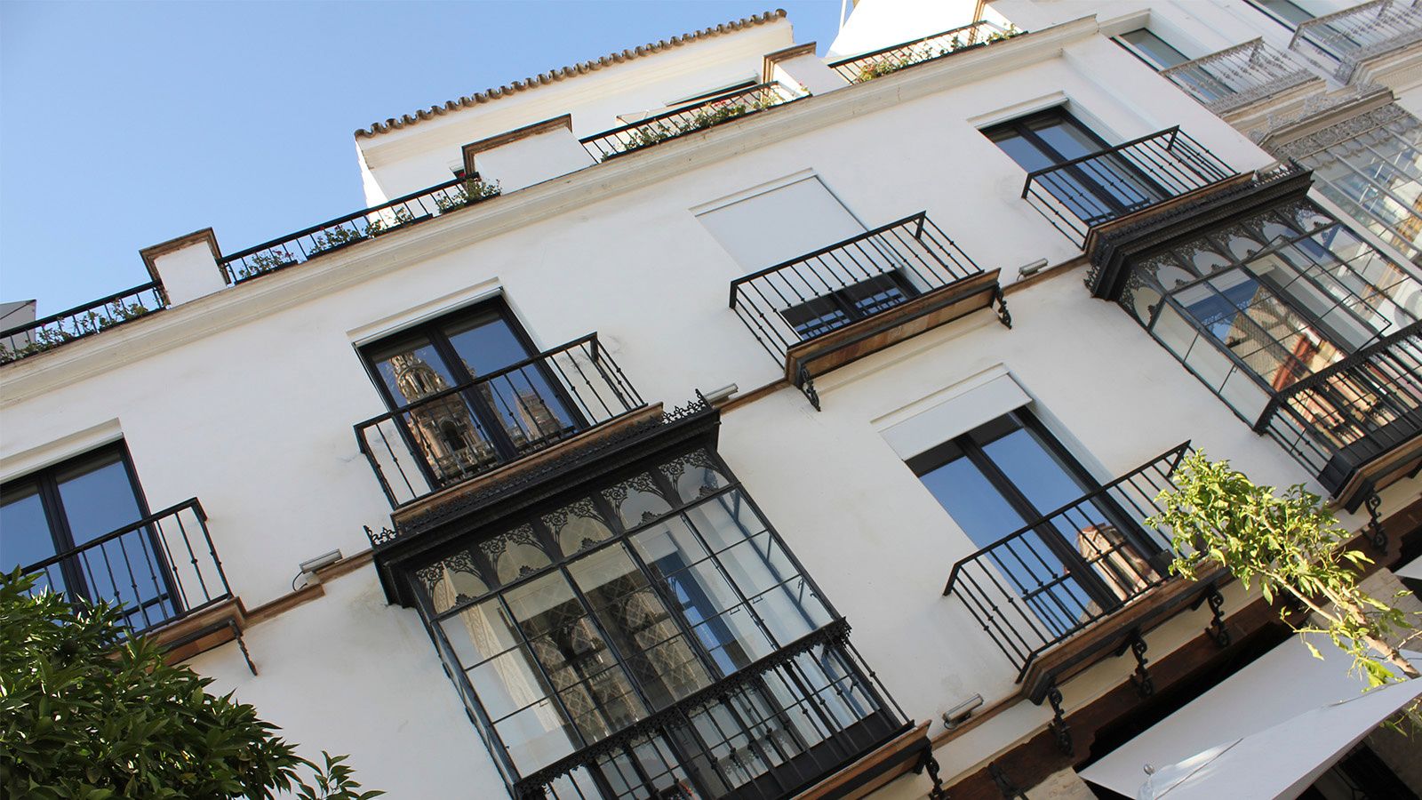  exterior facade EME Catedral Mercer hotel building in Seville