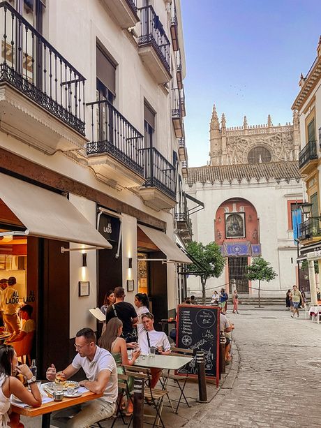 Terrace of the Al Lado Restaurant at Hotel EME Catedral Mercer