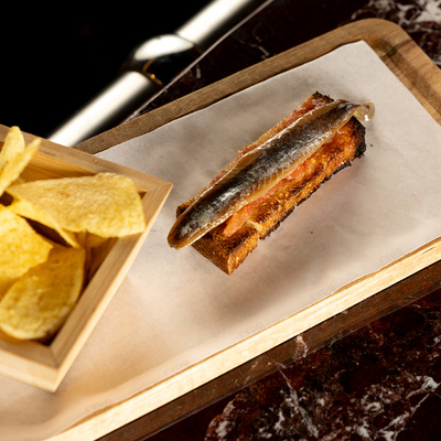 Smoked sardine fillet at Maestro in the Hotel EME Catedral Mercer