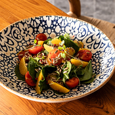 Spinarch salad at Restaurant Al Lado in the Hotel EME Catedral Mercer