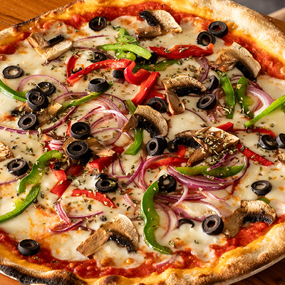 Vegetables pizza at Restaurant Al Lado in the Hotel EME Catedral Mercer