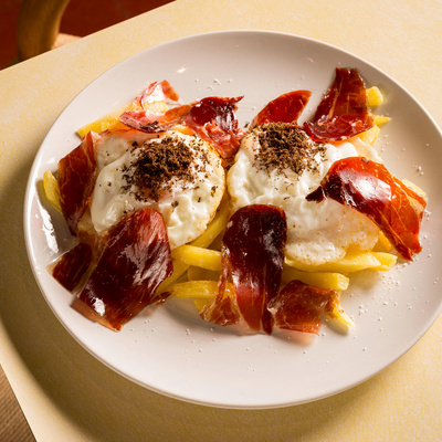 Huevos rotos del Restaurante Mi Arma en Sevilla