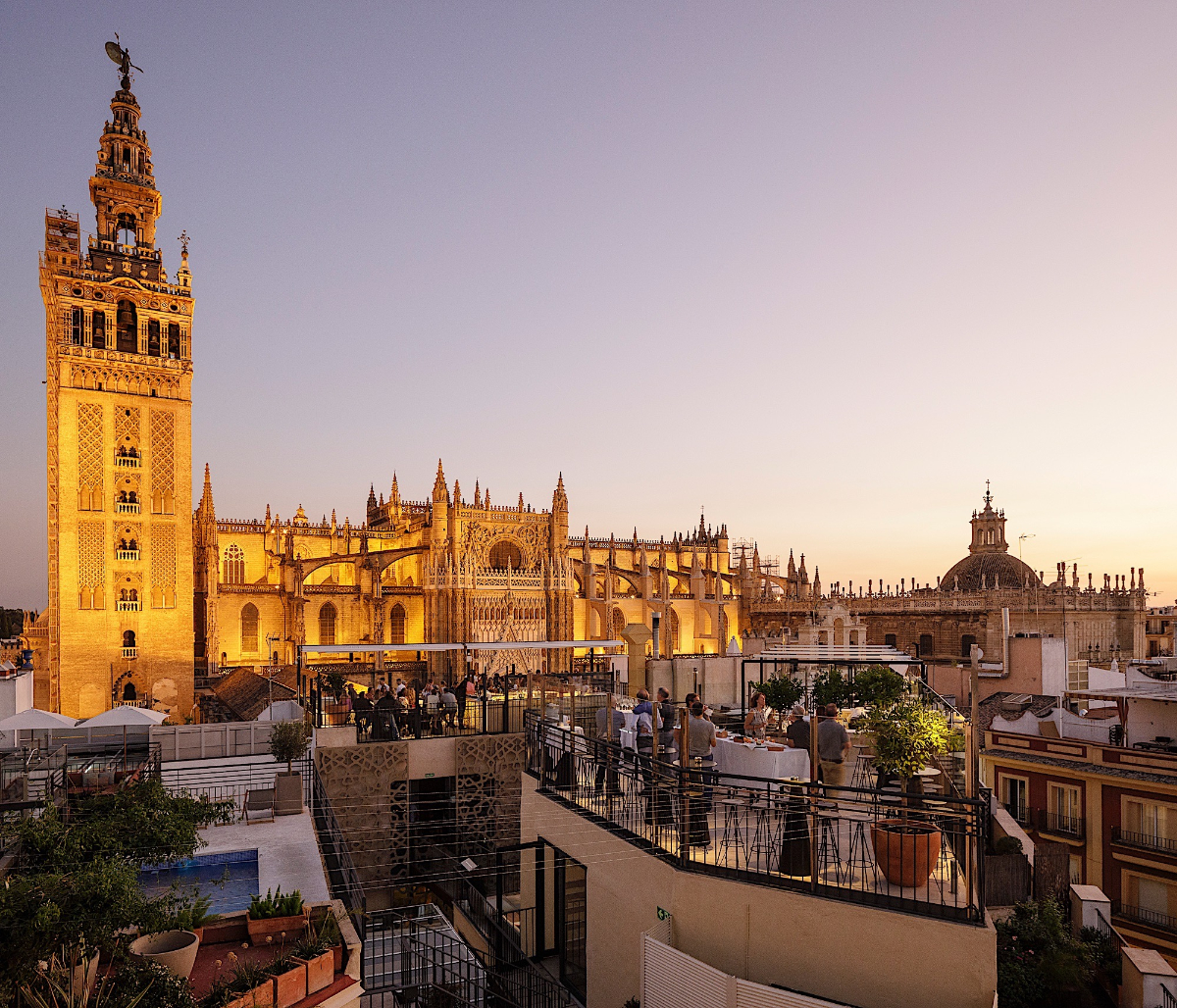 El Hotel | EME Catedral Mercer 5* GL Sevilla