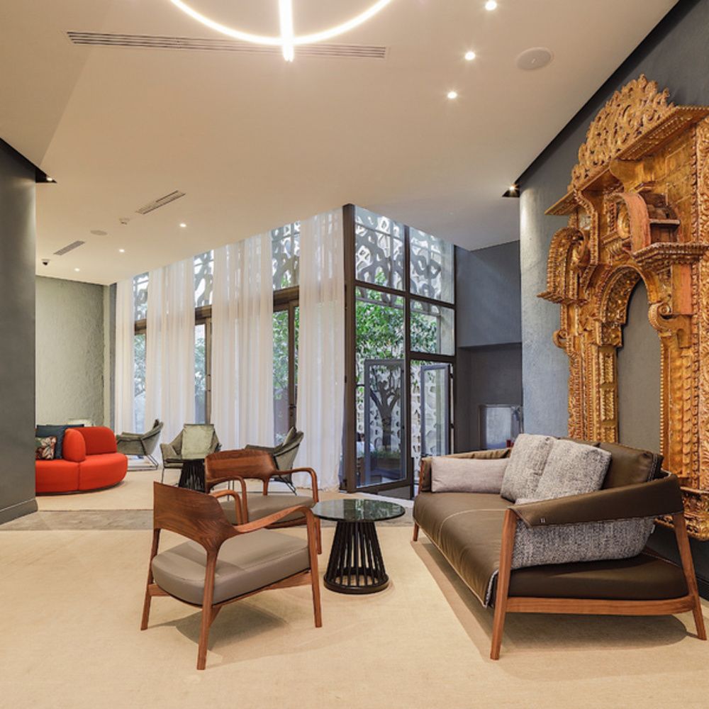 Lobby-Bar The Corner en EME Catedral Mercer Hotel